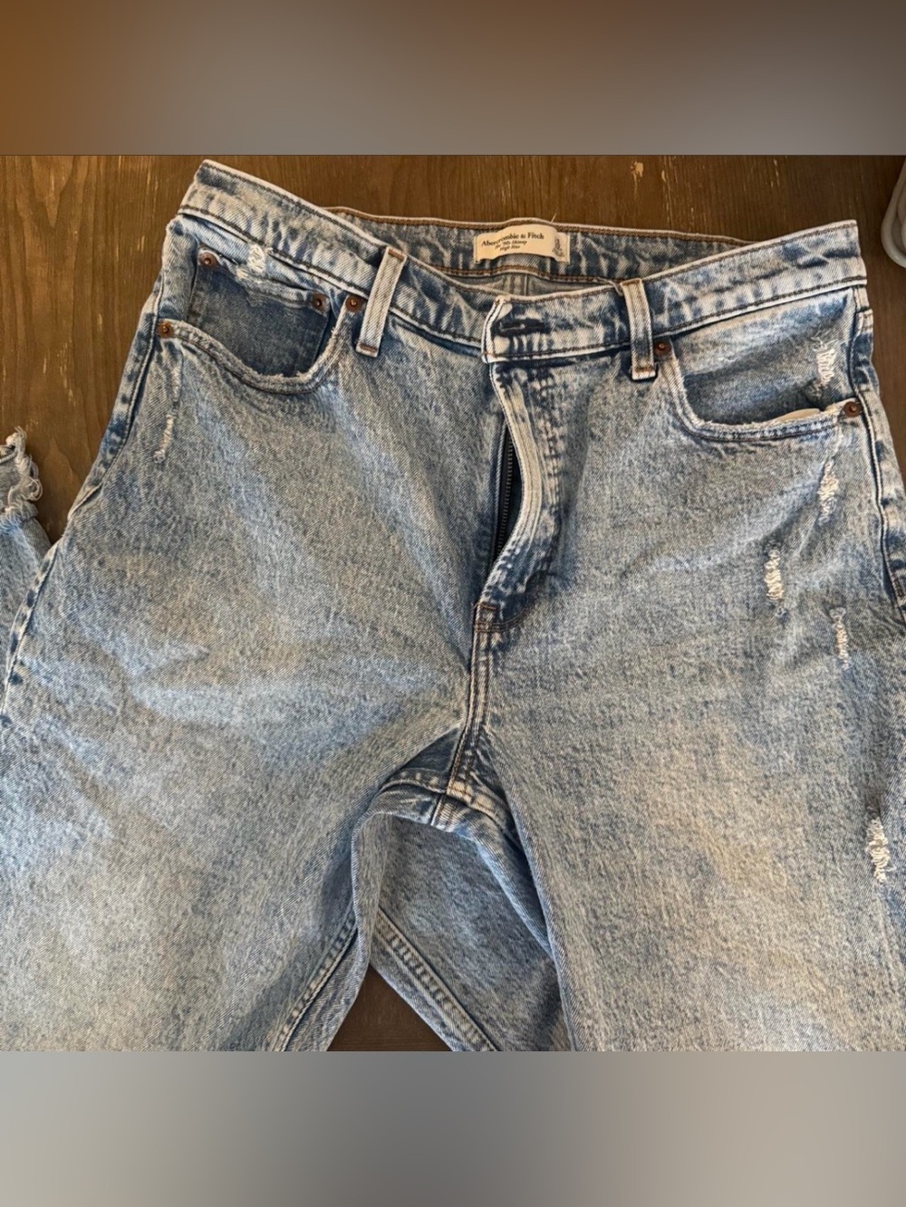 Abercrombie 90’s Jeans